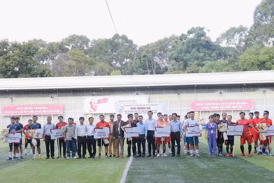Khai mạc giải bóng đá báo chí toàn quốc Press Cup lần thứ VII khu vực phía Nam
