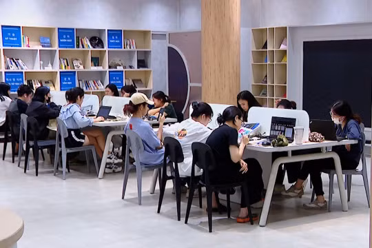 Hà Nội miễn phí sử dụng thư viện trên địa bàn để phát triển văn hóa đọc