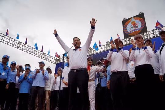 Đảng của Thủ tướng Hun Sen tuyên bố giành chiến thắng trong cuộc bầu cử Campuchia