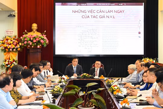 Trang thông tin đặc biệt về Tổng Bí thư Nguyễn Văn Linh: Khơi dậy tinh thần nói và làm trong toàn xã hội