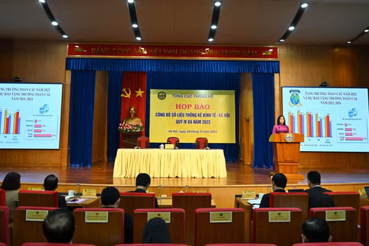 Học phí tăng, giá điện, giá gạo đều tăng, khiến CPI năm 2023 tăng 3,25%