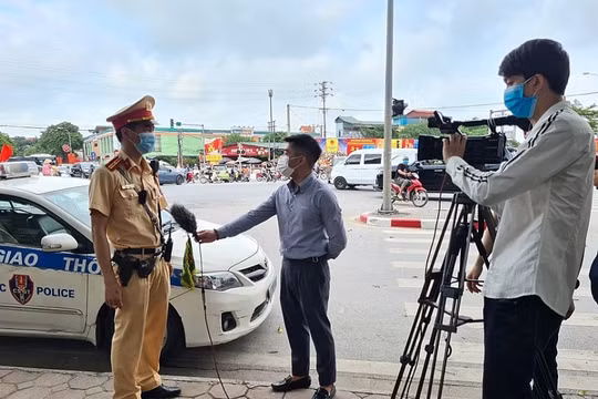 Giải thưởng “Báo chí viết về ngành Giao thông vận tải” lần thứ IV nhận tác phẩm đến 10/7/2023