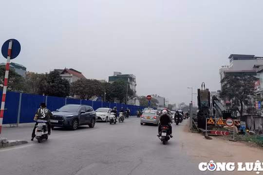 Tạm dừng thi công mở rộng đường Âu Cơ để phòng chống mưa lũ