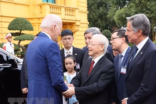 Tổng Bí thư chủ trì Lễ đón chính thức Tổng thống Hoa Kỳ Joe Biden