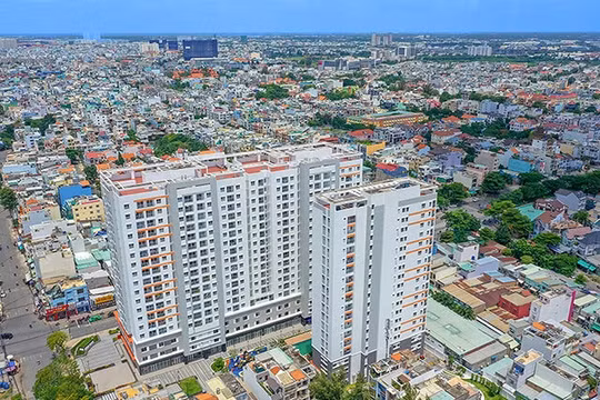 HĐND TP HCM tổ chức giải trình trước những bức xúc liên quan đến việc cấp sổ hồng