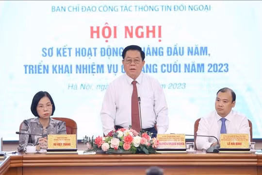 Nâng cao hiệu quả ứng dụng công nghệ truyền thông mới, mạng xã hội vào công tác thông tin đối ngoại