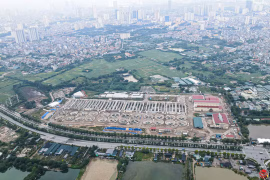 Hà Nội: 8 dự án thu gom xử lý nước thải chậm tiến độ, đơn vị nào phải chịu trách nhiệm?