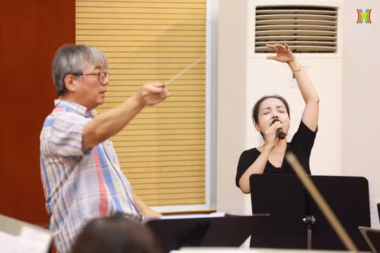 HÀ NỘI CONCERT - "Giai điệu người lính"
