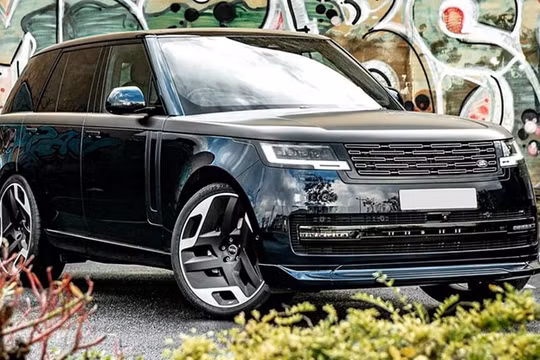 Hãng độ Kahn trang bị mâm xe 24inch cho Range Rover Signature Edition