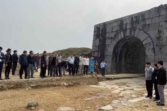 Nhiều dấu tích ‘phát lộ’ tại cuộc khai quật Thành nhà Hồ năm 2022