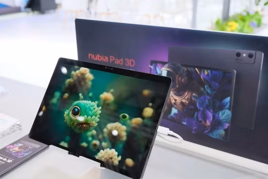 Nubia công bố tablet 3D mới