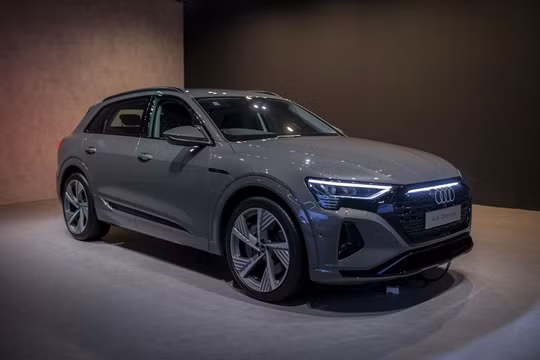 Audi Q8 e-tron sắp về Việt Nam có gì mới?