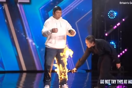 Tiết mục tự thiêu gây phẫn nộ ở Britain's Got Talent