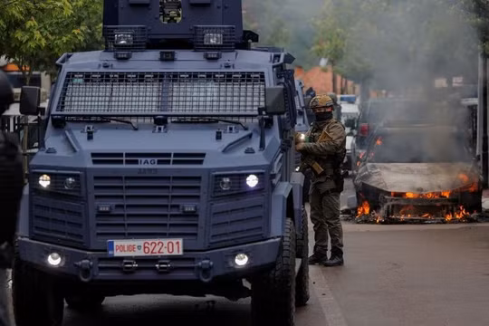 Căng thẳng leo thang ở Kosovo, Serbia đặt quân đội trong tình trạng báo động