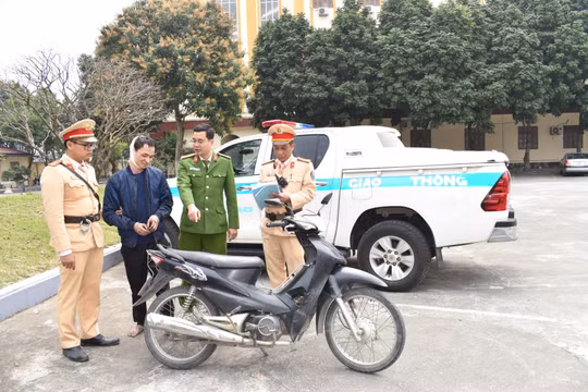 Cướp xe máy sau 10 ngày ra tù, đối tượng bị Cảnh sát giao thông bắt giữ