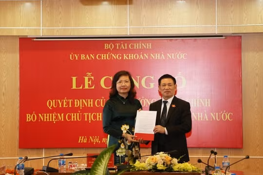 Sau một số lùm xùm, Ủy ban Chứng khoán Nhà nước có lãnh đạo mới