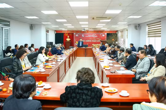 Hội Nhà báo Việt Nam tổ chức buổi gặp mặt lãnh đạo, cán bộ qua các thời kỳ