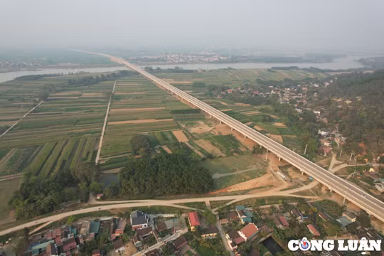 Đề xuất xây cầu cạn khi triển khai cao tốc qua đồng bằng sông Cửu Long