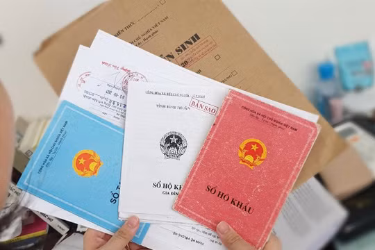 Hoàn thiện quy trình điện tử bãi bỏ yêu cầu nộp, xuất trình Sổ hộ khẩu giấy trước ngày 20/3