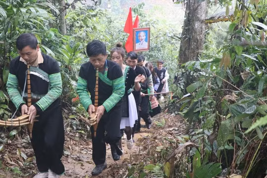 Nà Hẩu (Văn Yên - Yên Bái) nét riêng trong phát triển du lịch
