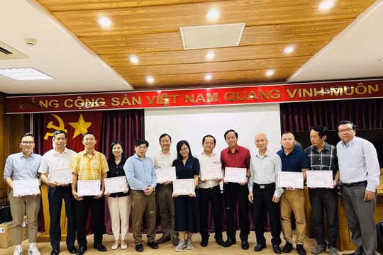 Bế giảng chương trình phát triển kỹ năng giảng dạy cho giảng viên báo chí