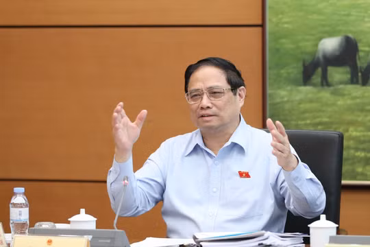 Thủ tướng Phạm Minh Chính: Nếu đi vay thì phải làm các dự án lớn để xoay chuyển tình thế