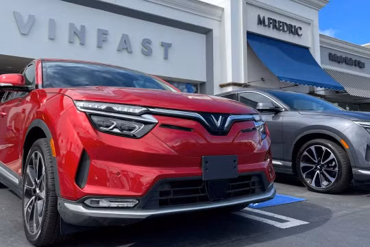 CNN: Vốn hóa thị trường của Vinfast có giá hơn Volkswagen và Ford