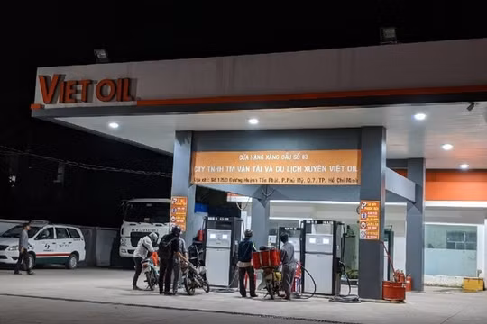 Xuyên Việt Oil bị tước giấy phép kinh doanh xăng dầu