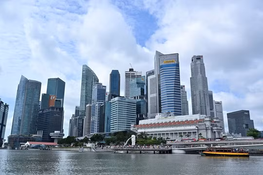 Singapore bắt 10 người nước ngoài, tịch thu hơn 700 triệu USD trong cuộc điều tra rửa tiền