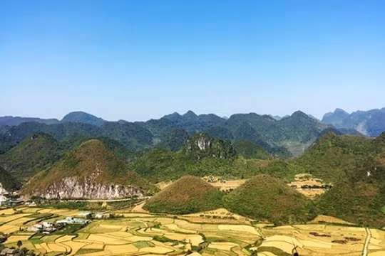 Quản Bạ (Hà Giang): Một bức tranh đa bản sắc về văn hóa truyền thống