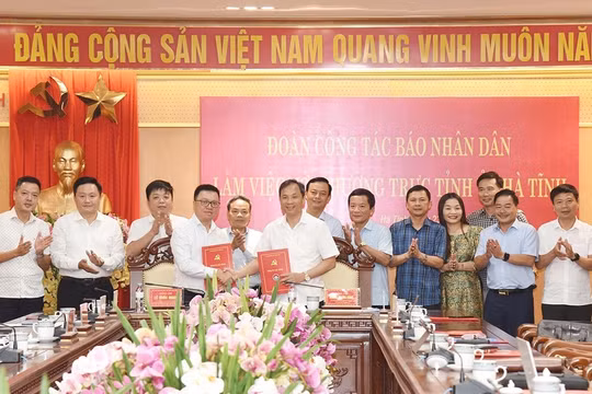 Tăng cường hợp tác tuyên truyền giữa Báo Nhân Dân và tỉnh Hà Tĩnh