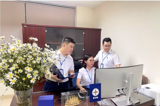 Công ty Dịch vụ Điện lực Miền Bắc vững vàng với mục tiêu "Dịch vụ điện xuất sắc"