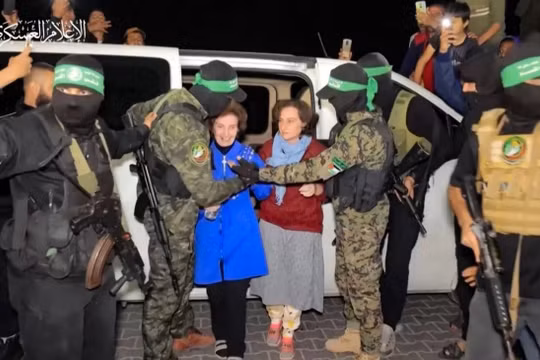 Hamas dọa sẽ giết các con tin nếu không được đáp ứng yêu cầu