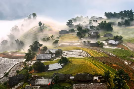 Tour du lịch mới trải nghiệm đỉnh núi Tây Côn Lĩnh (Hà Giang)