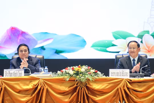 Việt Nam - Lào: Nâng cao năng lực nội tại nhằm xây dựng nền kinh tế độc lập, tự chủ