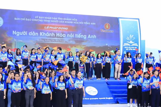 Vingroup khởi động dự án “Người dân Khánh Hoà nói tiếng Anh”
