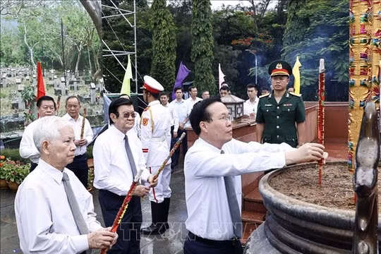 Chủ tịch nước dự các hoạt động kỷ niệm 76 năm Ngày Thương binh - Liệt sĩ tại Côn Đảo