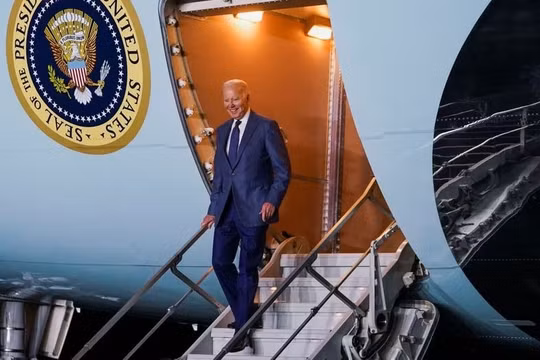 Tổng thống Biden đến Bắc Ireland với lời hứa 'hòa bình'