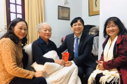 Nhạc sĩ Hồng Đăng - Ngọn lửa cháy mãi