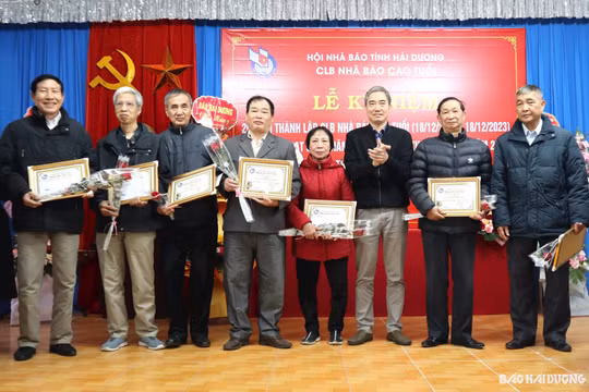 Câu lạc bộ Nhà báo cao tuổi Hải Dương kỷ niệm 20 năm thành lập