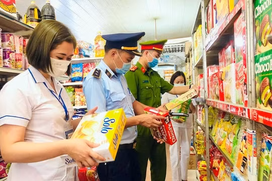 Thành lập 5 đoàn liên ngành trung ương kiểm tra ATTP dịp Tết Giáp Thìn