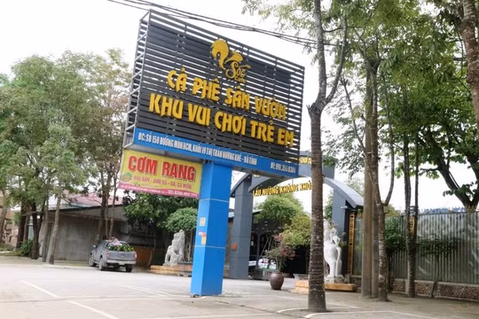 Huyện Hương Khê xin ý kiến các Sở để xử lý vi phạm khu dịch vụ trái phép