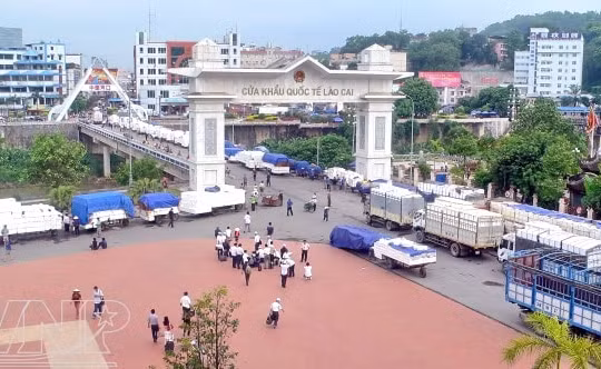 Trung Quốc đề nghị cùng khôi phục hoạt động cửa khẩu quốc tế Lào Cai