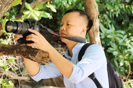 Khéo léo tiếp cận mới có được thông tin, hình ảnh đắt giá