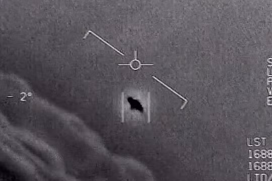 Chính phủ Mỹ nhận được hơn 350 báo cáo mới về UFO