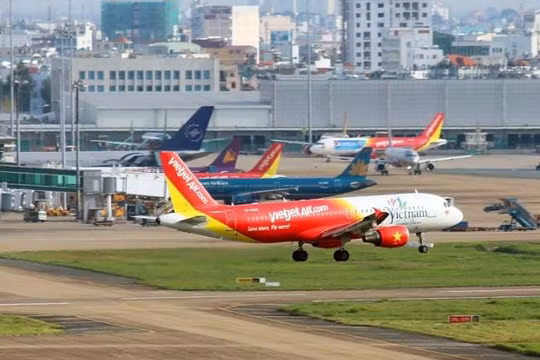 Hàng không tung ưu đãi khủng dịp cao điểm du lịch hè 2023