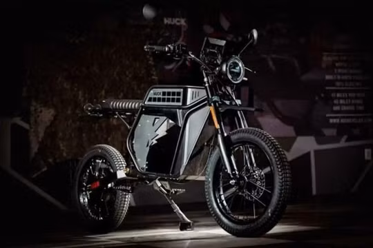 Xe điện Huck Stinger có giá bán đắt gấp đôi SH150i