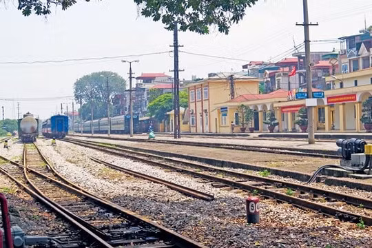 Nâng cao năng lực quản lý an toàn đường sắt tại Việt Nam