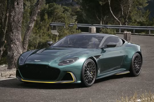 DBS 770 Ultimate - mẫu Aston Martin thương mại mạnh nhất thế giới