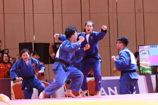 Nhật ký SEA Games 32 ngày 16/5: Việt Nam 'chốt sổ' 136 huy chương Vàng